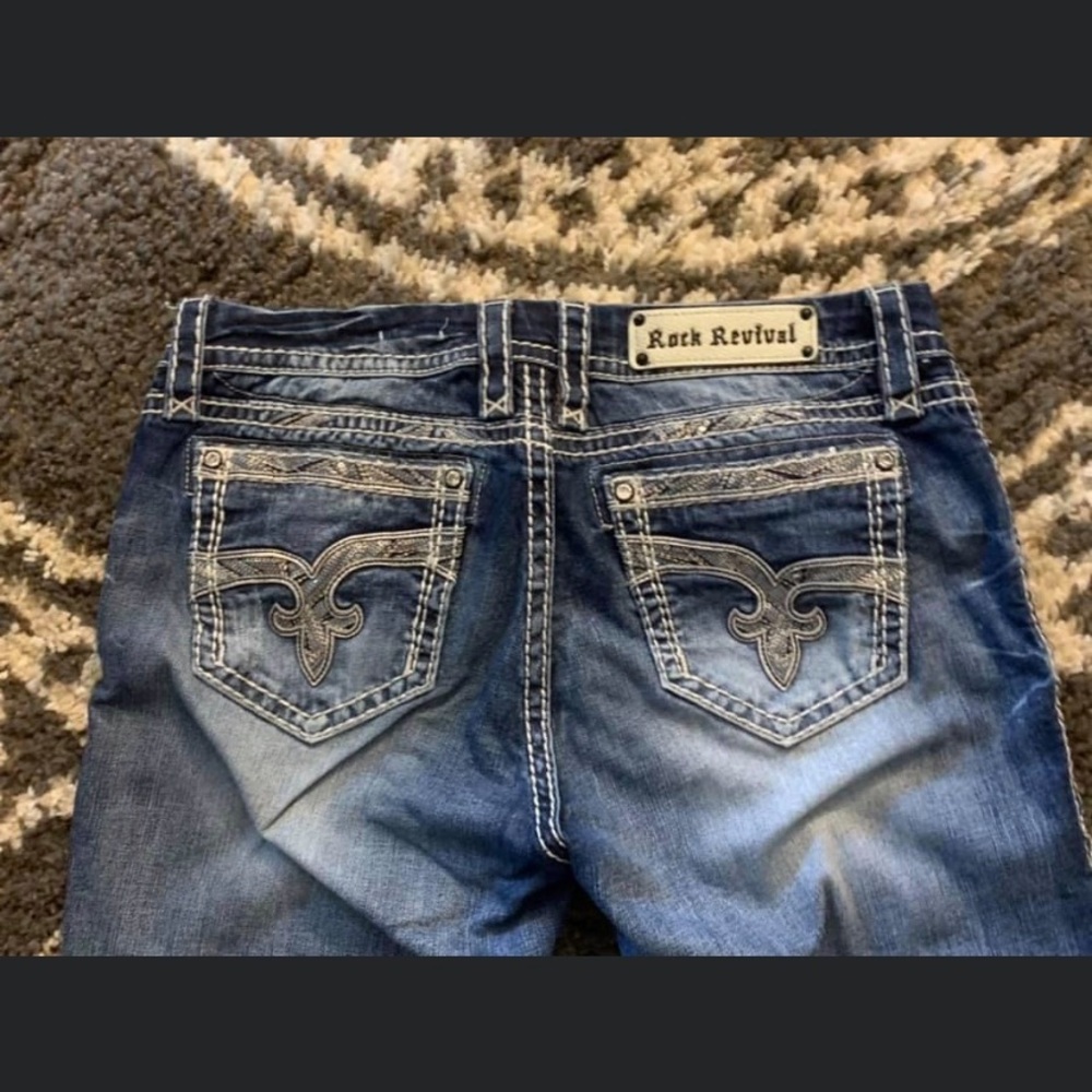 31 Easy straight Rock Revival